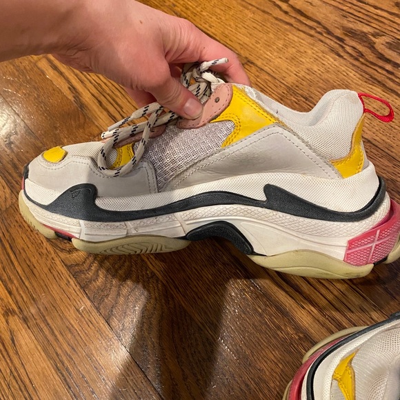 Balenciaga Triple S - Picture 4 of 6
